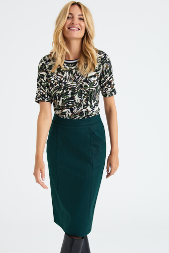 Stylowy top z błyszczącą lamówką, zielono-czarny nadruk