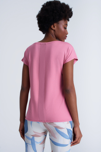 Lekka różowa koszulka Lekka różowa koszulka