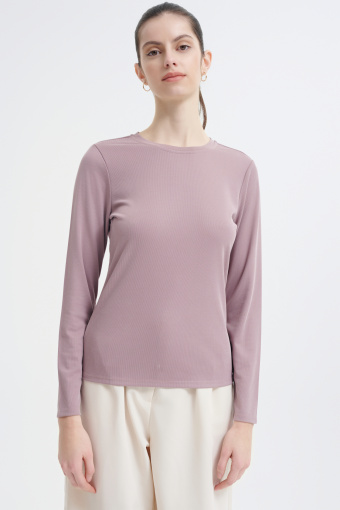 Pudrowo-różowy longsleeve z dodatkiem wiskozy Pudrowo-różowy longsleeve z dodatkiem wiskozy