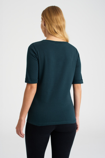 Ciemnozielony top z dekoltem w łódkę