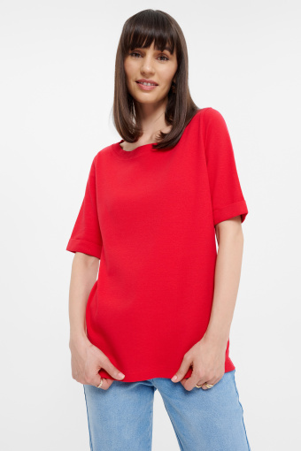 Czerwony top z dekoltem w łódkę