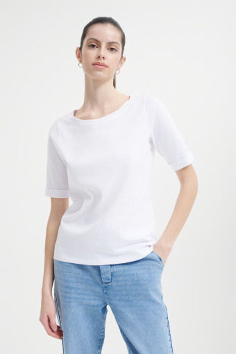 Biały T-shirt o luźnym kroju Biały T-shirt o luźnym kroju