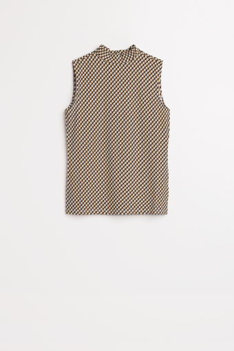 Stylowy, dopasowany golf bez rękawów w geometryczny nadruk