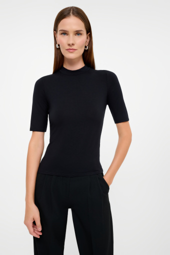 Czarny top z półgolfem basic Czarny top z półgolfem basic