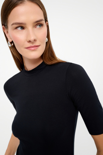 Czarny top z półgolfem basic Czarny top z półgolfem basic