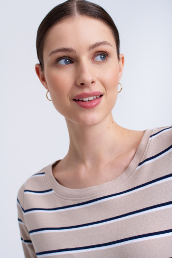 Beżowy top w paski Beżowy top w paski