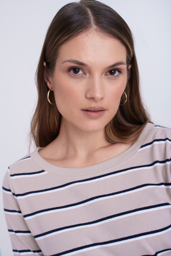 Beżowy top w paski Beżowy top w paski