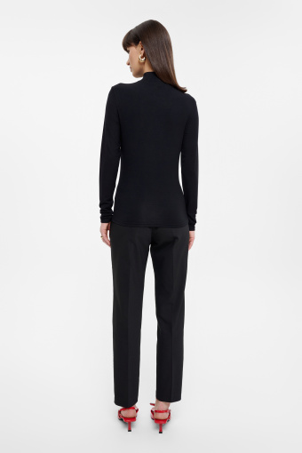 Uniwersalny longsleeve z półgolfem czarny