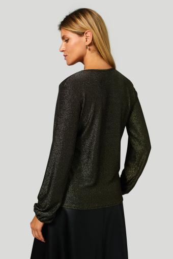 Czarny top z błyszczącą nitką