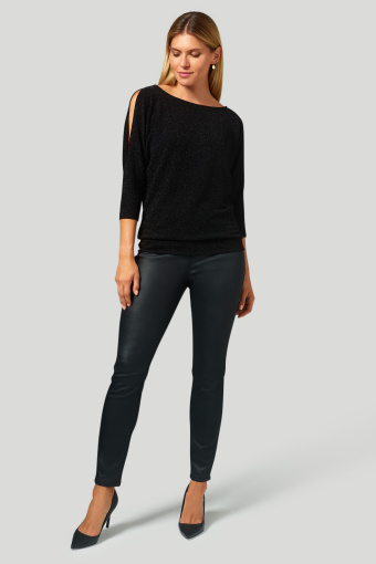 Czarny, dzianinowy top z połyskującą nitką