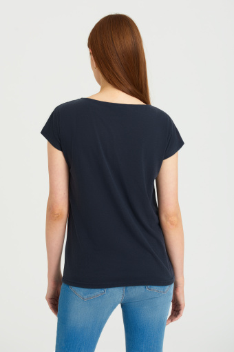Casual'owy top z grafiką w kwiaty Casual'owy top z grafiką w kwiaty