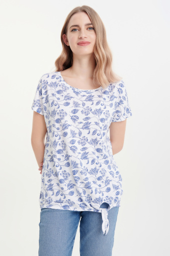 Biały top z błękitnym nadrukiem