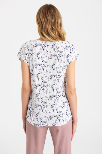 Jasny top z nadrukiem typu "łączka"