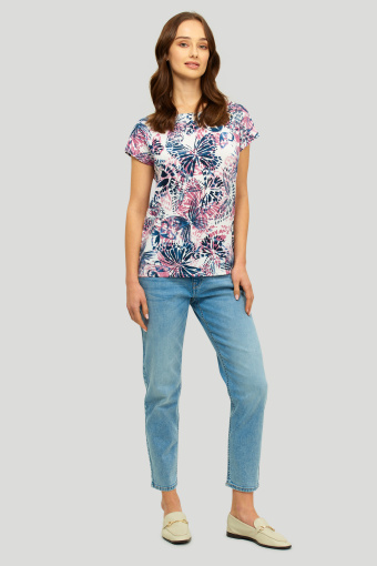 Luźny, biały top z kolorowym nadrukiem