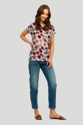 Luźny, różowy top z nadrukiem w groszki