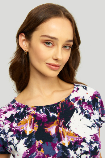 Stylowy top z nadrukiem w kolorowe kwiaty Stylowy top z nadrukiem w kolorowe kwiaty