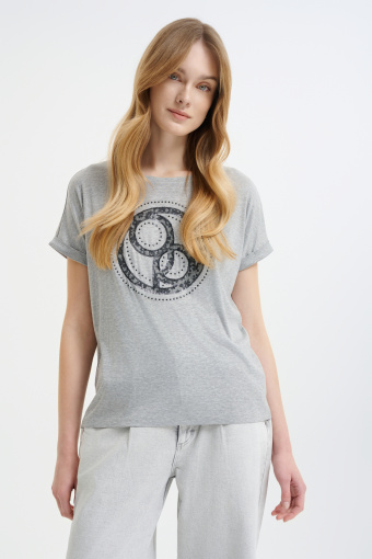 Szary top z krótkim rękawem z podwinięciem