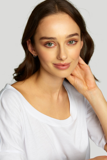 Bawełniany, luźny top w białym kolorze