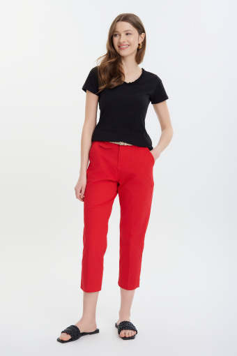 Czarny bawełniany top z dekoltem w V