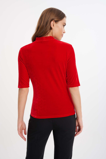 Welurowy top z półgolfem