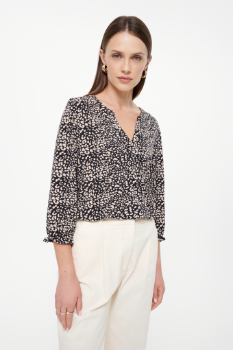 Casualowy top z nadrukiem animal