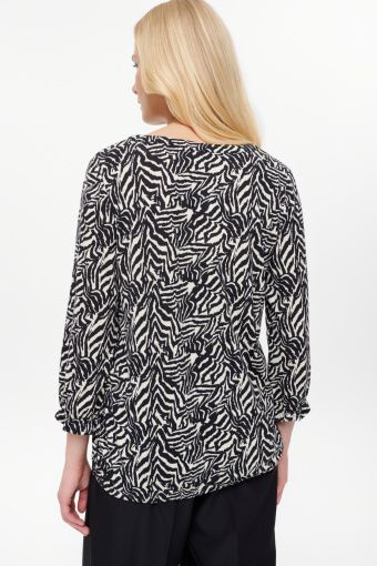 Efektowny top z nadrukiem animal Efektowny top z nadrukiem animal