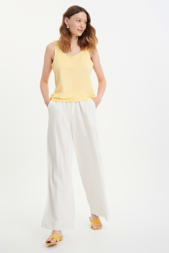 Pastelowy top na ramiączkach