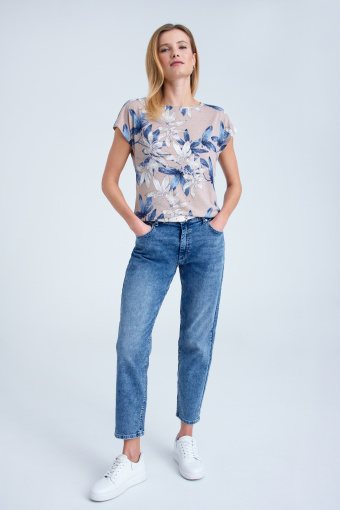 Top w kolorze beżowym z ozdobnym nadrukiem Top w kolorze beżowym z ozdobnym nadrukiem