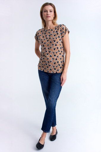 Top z nadrukiem w serca, beż