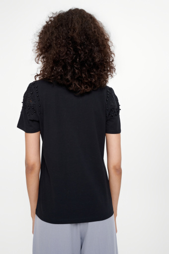 Czarny top z dekoracyjnymi krótkimi rękawami
