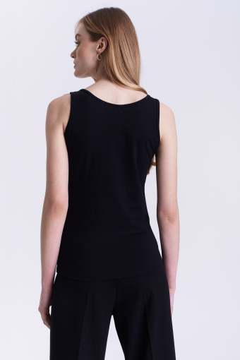 Basicowy, czarny top