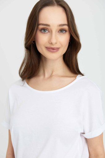Top z wycięciem na plecach, biały