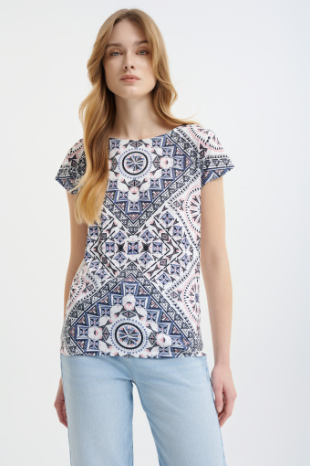 Top w stylu etno 