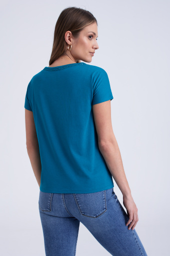 Ciemnoturkusowy top z ażurową wstawką Ciemnoturkusowy top z ażurową wstawką