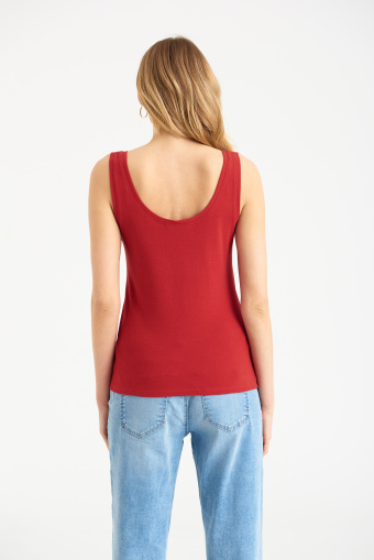 Dopasowany top na ramiączkach, czerwony Dopasowany top na ramiączkach, czerwony