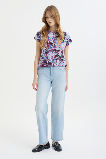 Wzorzysty top z półokrągłym dekoltem 