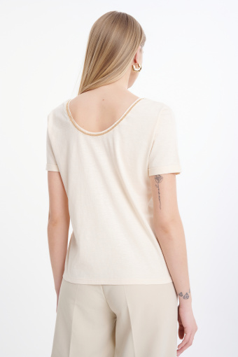 Top z ozdobna lamówka kremowy