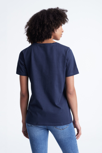 Luźny, granatowy top z kotwicą