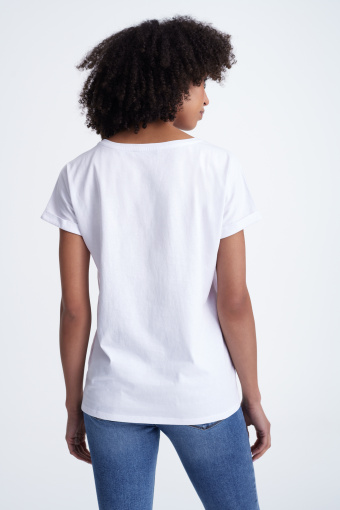 Biały top z marynarską aplikacją