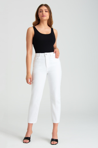 Klasyczny, czarny top na ramiączkach Klasyczny, czarny top na ramiączkach