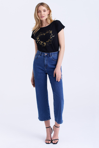 Czarna koszulka z motywem serca