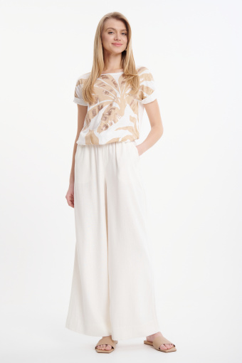 Biały top z metaliczną roślinną grafiką Biały top z metaliczną roślinną grafiką