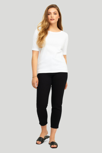 Klasyczny, biały top z rękawem do łokcia