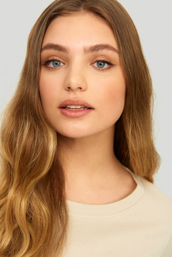 Beżowy, bawełniany top