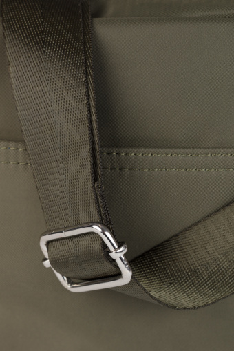 Torebka z regulowanym paskiem