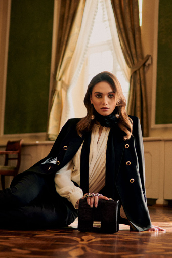 Elegancka, czarna torebka