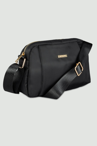 Torebka listonoszka, czarna