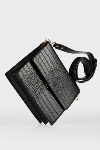 Prostokątna torebka, wężowa struktura