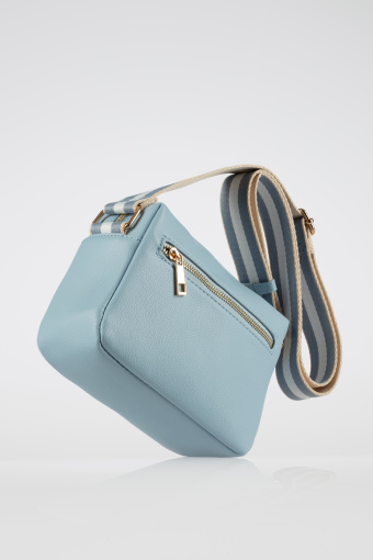Casualowa błękitna torebka 