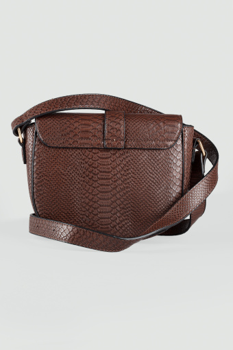 Torebka z dekoracyjną klapą